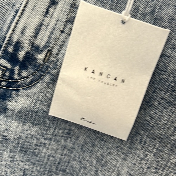 KanCan High Rise Ruffled Short - Picture 2 of 3